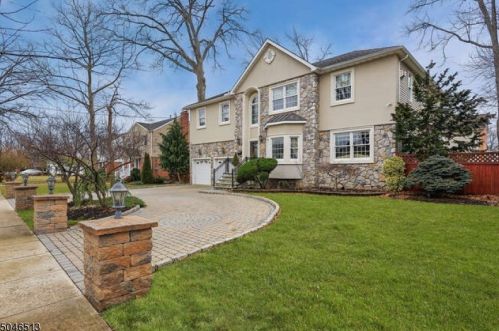 47 Ross St, Clark, NJ 07066-2634