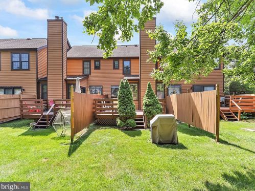 16 Cliveden Ct, Trenton NJ 08648-1400 exterior