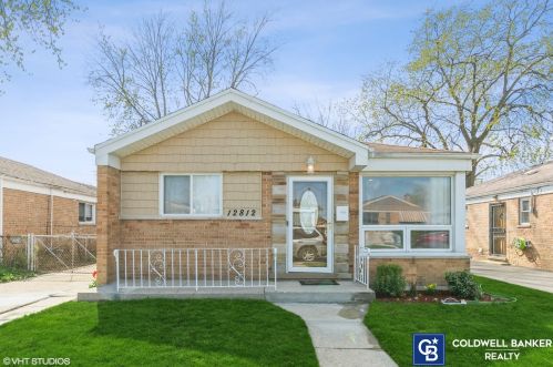 12812 Racine Ave, Chicago, IL 60827-6404