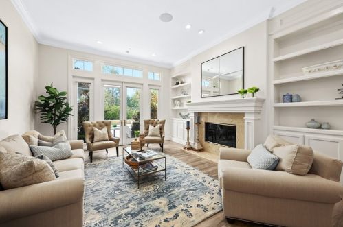 2440 Bronzewood Dr, Tustin CA  92782-4321 exterior