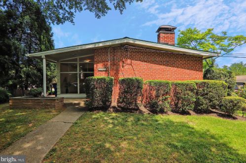 2205 Richland Pl, Silver Spring, MD 20910-2332