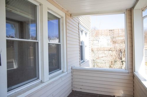 48 Morris St, Springfield MA 01105-2001 exterior