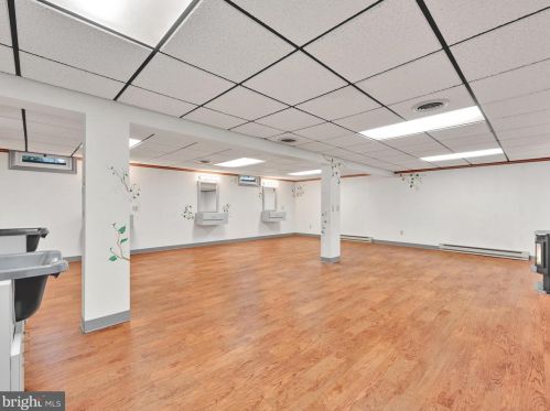 2180 Old Philadelphia Pike, Lancaster PA 17602-2633 exterior