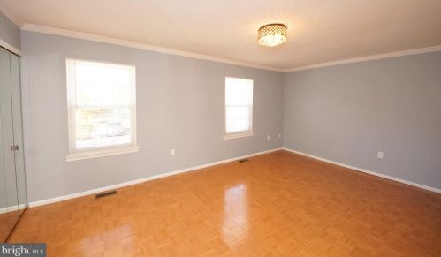 25 Jasmine Ct, Trenton NJ 08648-4808 exterior