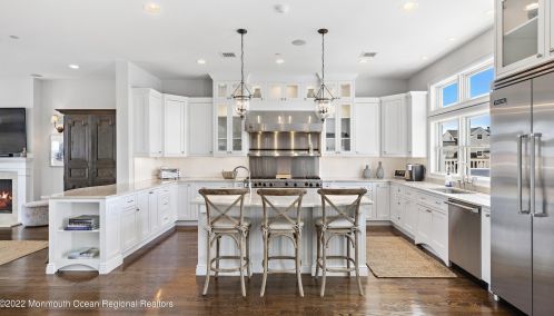 602 Ocean Ave, Locust NJ 07760-2121 exterior