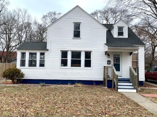 448 Allen Ave, Meskegon, MI 49442-3602