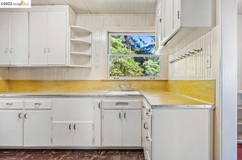 157 Panoramic Way, Berkeley CA 94704-1832 exterior