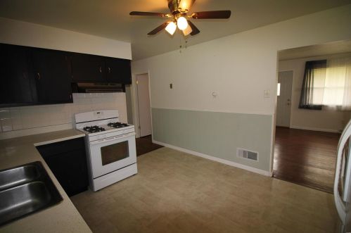 8605 Ardelia Ave, Saint Louis MO 63114-4439 exterior