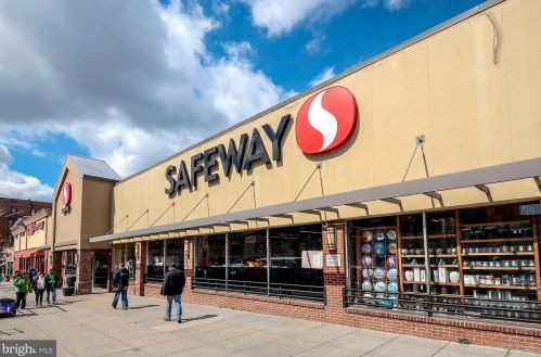 1401 Columbia Rd, Washington DC  20009-4711 exterior