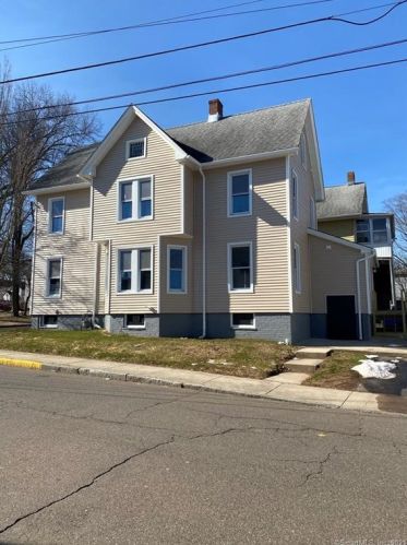 150 Grand St, Middletown, CT 06457-2653