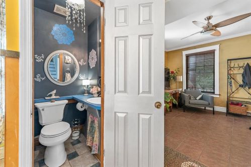 1032 Yale Ave, Saint Louis MO 63117-1823 exterior