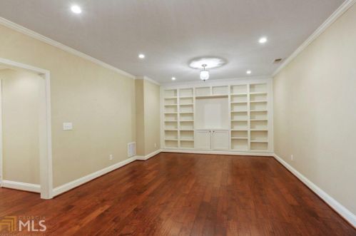 2330 Colonial Dr, Atlanta GA 30319-3363 exterior