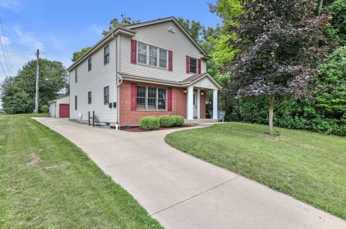 112 79th St, Milwaukee WI  53214-1413 exterior