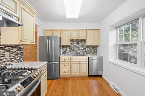 6523 Gildar St, Alexandria VA  22310-2518 exterior