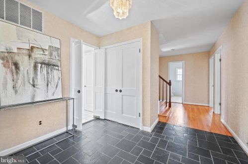 14400 Sandy Rdg Rd, Silver Spring MD 20904-5946 exterior