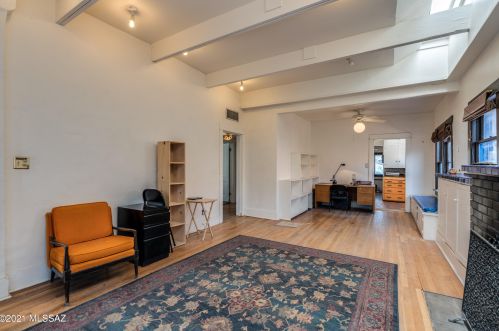 327 Martin Ave, Tucson, AZ 85719-6231