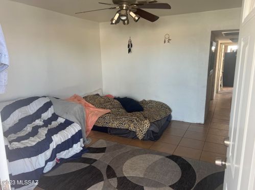 332 Pennsylvania Dr, Tucson AZ 85714-2651 exterior