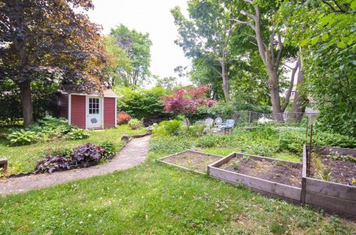 22 Cresthill Rd, Boston MA exterior