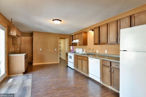 2806 14 Ave, Canton WI exterior