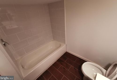 1513 Bouvier St, Philadelphia PA 19140-3535 exterior