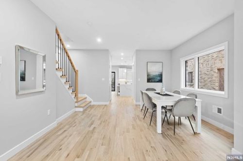 55 Knox Ave, Cliffside Park NJ 07010-3102 exterior