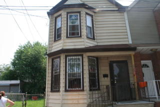 30 Duryea St, Newark NJ  07103-2812 exterior