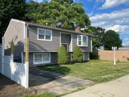 50 Batcheller Ave, Providence RI  02904-1509 exterior