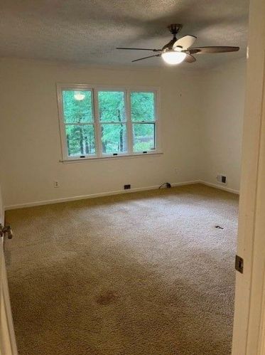 7135 Cherry Blf Dr, Atlanta GA 30350-1029 exterior