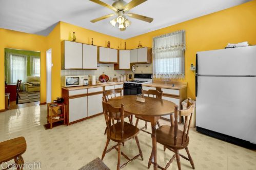 5029 Eddy St, Chicago IL 60641-3550 exterior