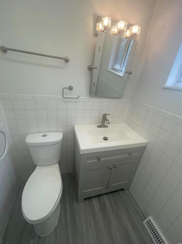 1130 Chambers Rd, Saint Louis MO 63137-1507 exterior