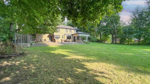 2014 Sheridan Rd, Waukegan IL 60085-6549 exterior