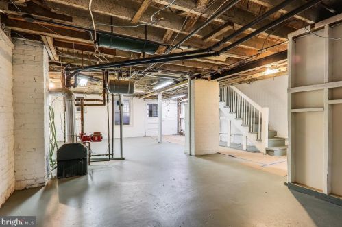 414 7 St, Washington DC 20003-2756 exterior