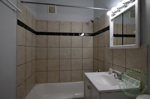 3635 Dickens Ave, Chicago IL  60647-3668 exterior