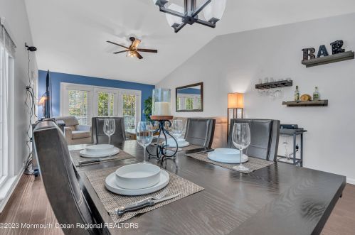 80 Poplar Pl, East Freehold NJ 07728-4173 exterior