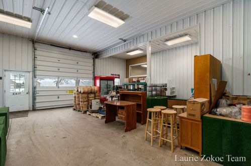 9265 Kenowa Ave, Grand Rapids MI 49534-0067 exterior