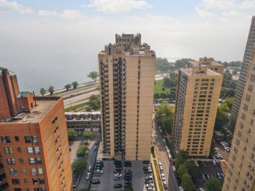 1640 50th St, Chicago IL  60615-3161 exterior