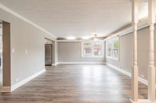 1301 Ellicott St, Tampa FL 33603-2523 exterior