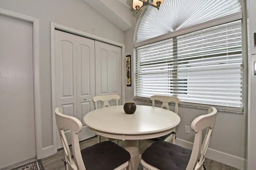 521 Brightview Dr, Lake Mary FL 32746-2314 exterior