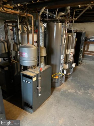 340 Chester Pike, Manor PA 19036-1317 exterior