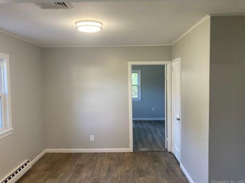 53 Laurel Rd, Windsor Locks CT 06096-2034 exterior