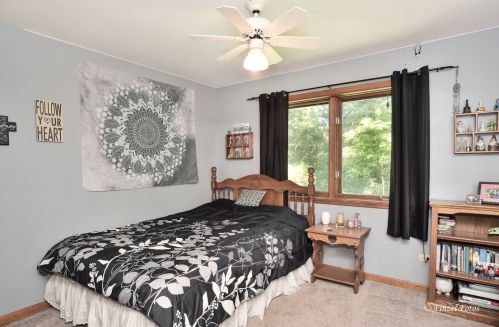 14815 Lilac Ln, Bull Valley IL exterior