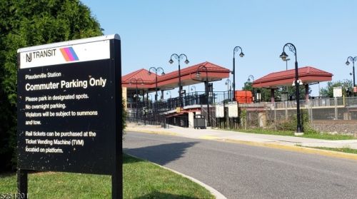 415 Palisade Ave, Outwater NJ  07026-0027 exterior