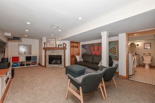 2508 Lefeber Ave, Milwaukee WI 53213-1222 exterior