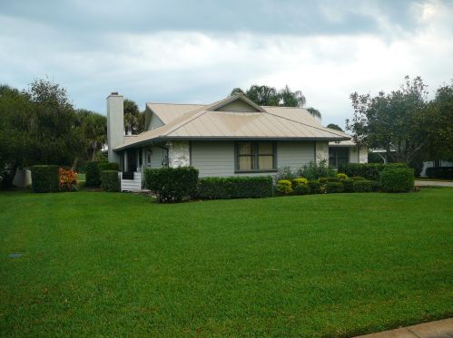 4336 Gator Trce Cir, Fort Pierce FL 34982-6803 exterior