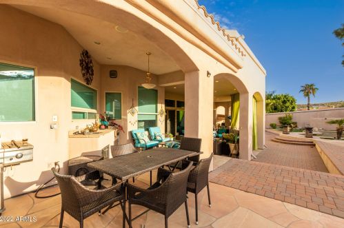 13816 18th St, Phoenix AZ 85022-2878 exterior