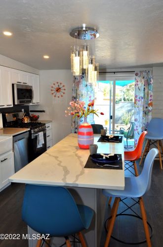 3231 Champlain Ave, Tucson AZ  85730-1942 exterior