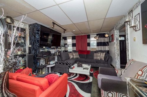 5201 Stanton Ave, Pittsburgh, PA 15201-2592