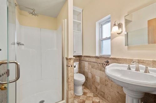 2311 Glenarm Ave, Pittsburgh PA 15226-1634 exterior