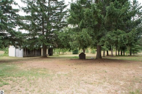 1640 M72, Kalkaska MI 49646-9771 exterior