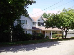 50 Cross Hill Rd, Newton, MA 02459-3121
